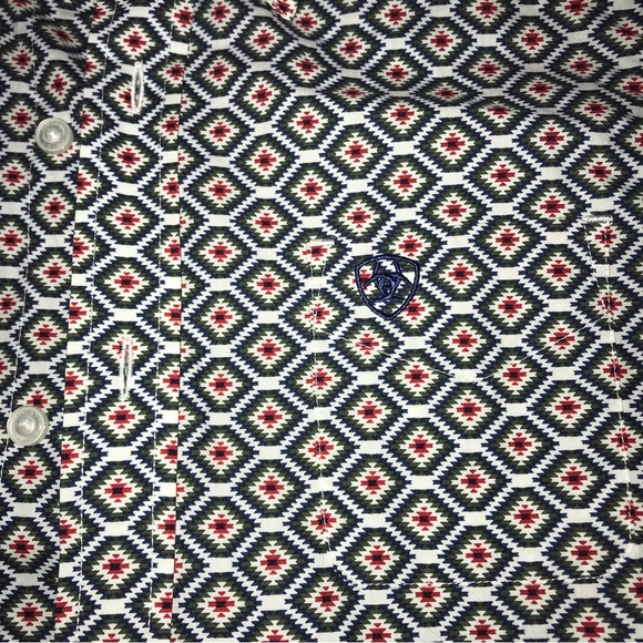 Ariat Button Down Shirt Kids Medium 10/12 Green, Red,Beige and white like new - Picture 5 of 7